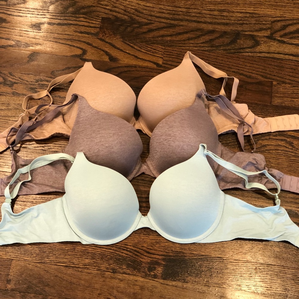 Victoria’s Secret Bra Bundle EUC